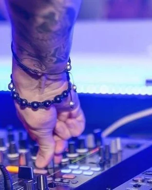 CLUB 1BD Boston