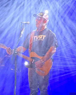 Aaron Lewis and The Stateliners Webster