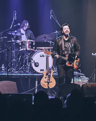 Bob Schneider Boston