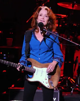 Bonnie Raitt Hamilton