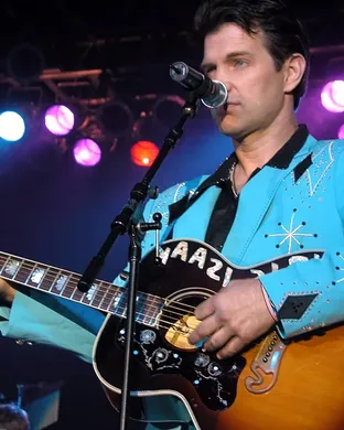 Chris Isaak Nashua