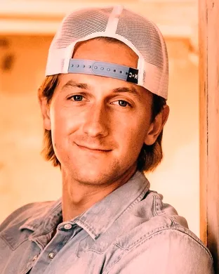 Cooper Alan Cohasset