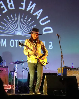 Duane Betts Fall River