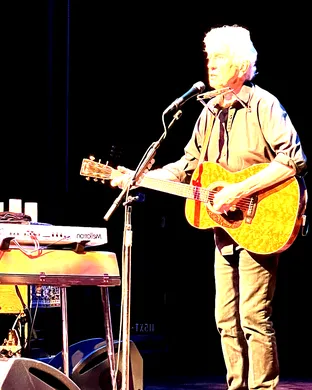 Graham Nash Lowell