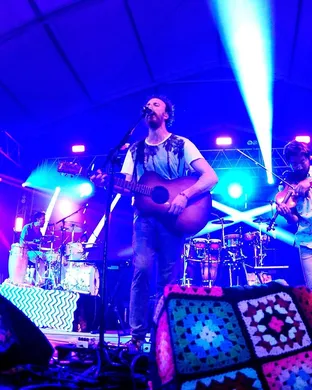 Guster Providence