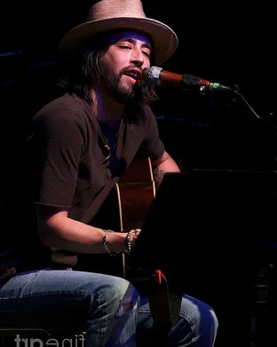 Jackie Greene Boston