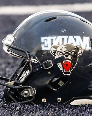 Maine Black Bears Football Chestnut Hill