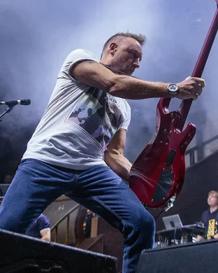 Peter Hook And The Light Boston