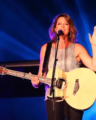 Sarah Mclachlan Boston