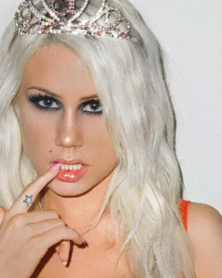 Slayyyter Boston